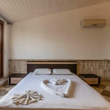 Calypso Lakeview Villas Koycegiz